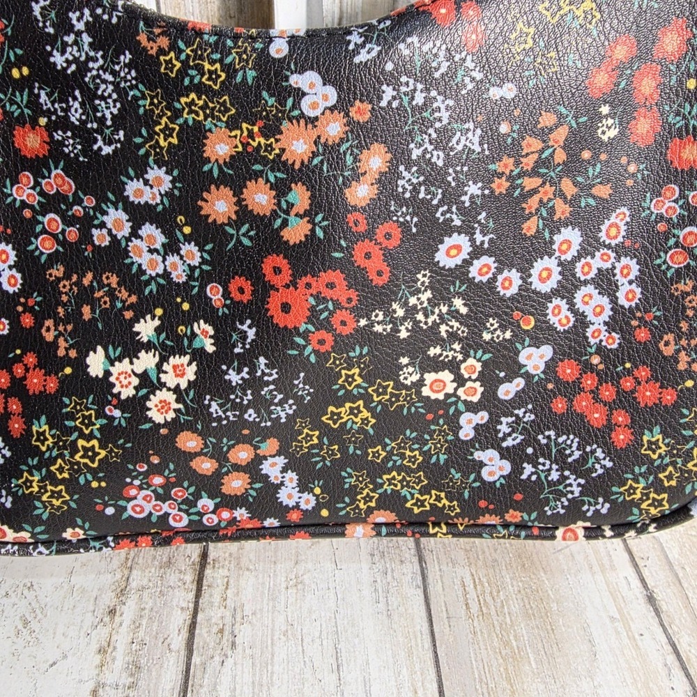Floral Print Faux Leather Shoulder Bag Black Wildflower 90s Baguette Purse - Picture 4 of 5